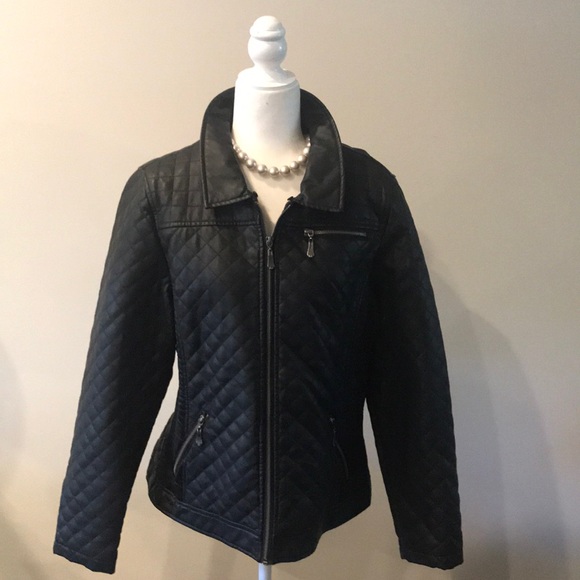 Black jacket - Picture 2 of 10